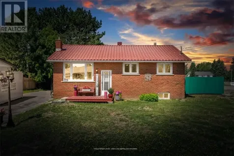 4681 Rita Street Hanmer ON P3P 1X6