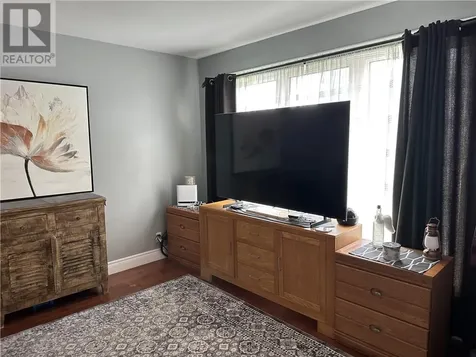 1564 Cecile Street Val Caron ON P3N 1G9
