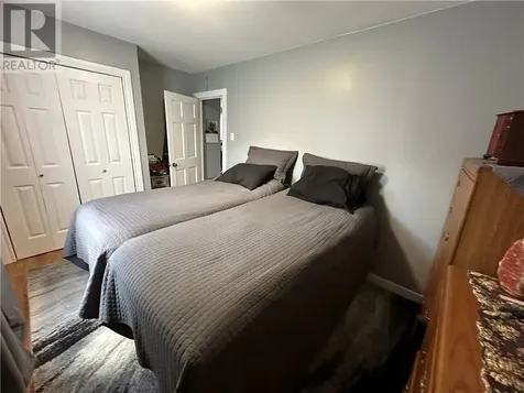 1564 Cecile Street Val Caron ON P3N 1G9