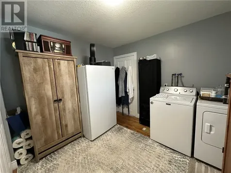 1564 Cecile Street Val Caron ON P3N 1G9