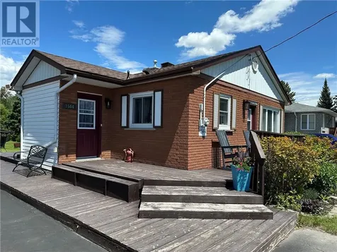 1564 Cecile Street Val Caron ON P3N 1G9