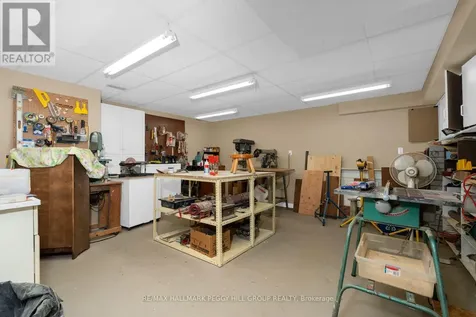 22 O'donnell Court Penetanguishene ON L9M 2A6