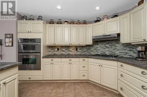 22 O'donnell Court Penetanguishene ON L9M 2A6