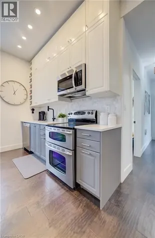 19 Cedar Street Cambridge ON N1S 1T8