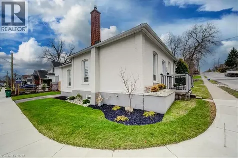 19 Cedar Street Cambridge ON N1S 1T8