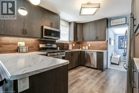30 East 15th Street Hamilton ON L9A 4E7
