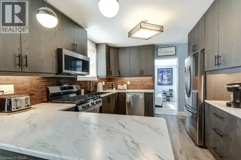 30 East 15th Street Hamilton ON L9A 4E7