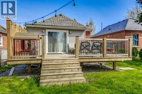 30 East 15th Street Hamilton ON L9A 4E7
