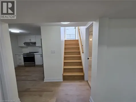12 Ferndale Avenue St. Catharines ON L2P 1V3