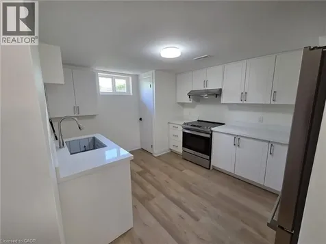 12 Ferndale Avenue St. Catharines ON L2P 1V3