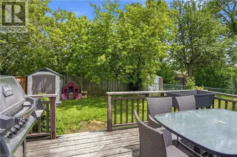 29 Shadyside Avenue Hamilton ON L8V 3E2