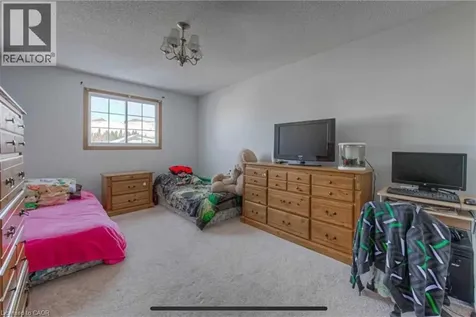 389 Greenbrier Road Cambridge ON N1P 1C1