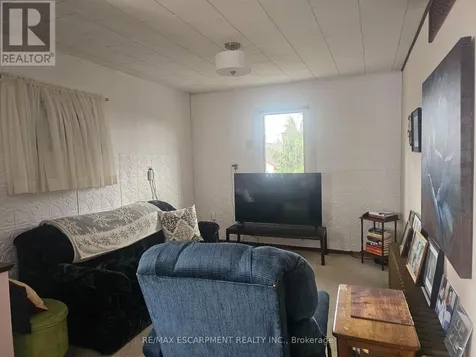 2340 Wilson Street West Hamilton ON L0R 1A0