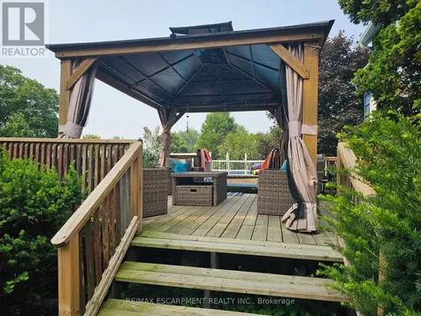 2340 Wilson Street West Hamilton ON L0R 1A0