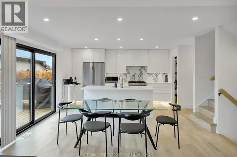 15 Churchill Park Road Chatham ON N7M 6M2