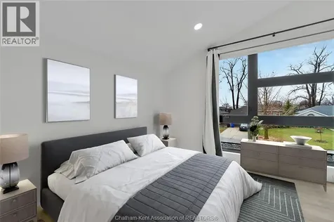 15 Churchill Park Road Chatham ON N7M 6M2