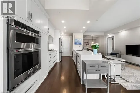 3500 Lakeshore Road West Oakville ON L6L 0B4