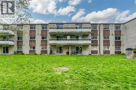 71 Vanier Drive Kitchener ON N2C 1J4