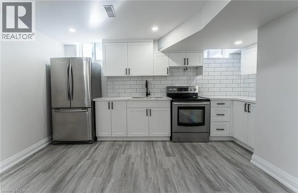97 Narbonne Crescent Stoney Creek ON L8J 1K5