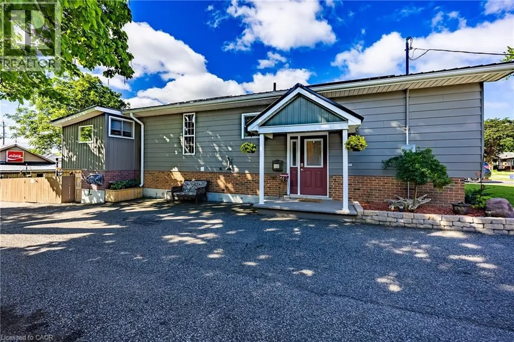 220 King Hiram Street Ingersoll ON N5C 1L8