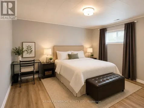 58 Selkirk Street Petawawa ON K8H 1P4