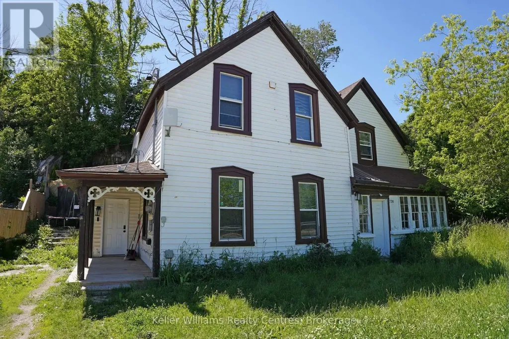 726 Berford Street South Bruce Peninsula ON N0H 2T0