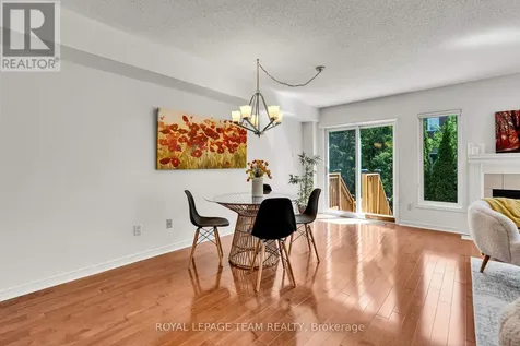 143 Tall Oak Private Ottawa ON K1G 6T3
