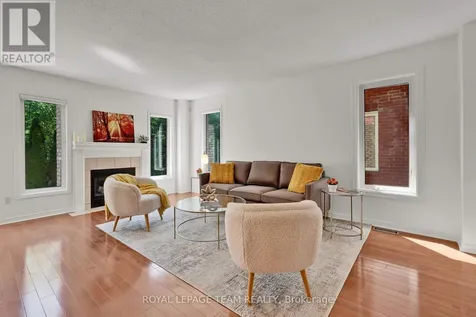 143 Tall Oak Private Ottawa ON K1G 6T3