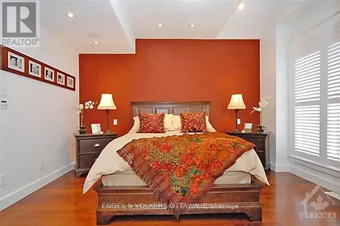 281 Kirchoffer Avenue Ottawa ON K2A 1Y1
