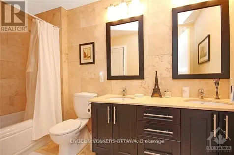 281 Kirchoffer Avenue Ottawa ON K2A 1Y1