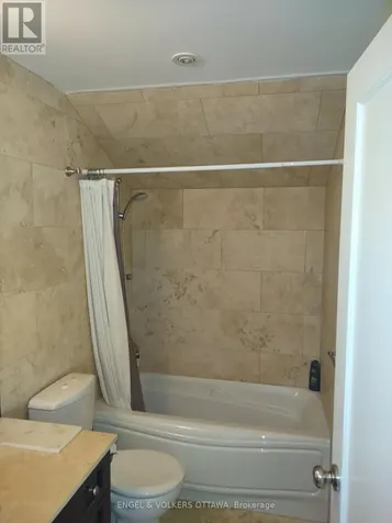 281 Kirchoffer Avenue Ottawa ON K2A 1Y1