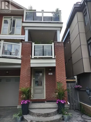 281 Kirchoffer Avenue Ottawa ON K2A 1Y1