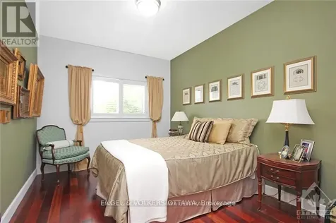 281 Kirchoffer Avenue Ottawa ON K2A 1Y1