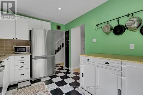 239 Salter Crescent Ottawa ON K2K 1Z2