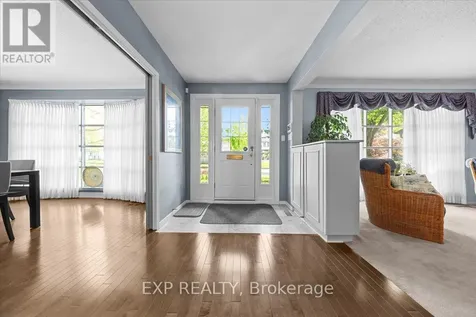 899 Dresden Crescent Ottawa ON K2B 5H8
