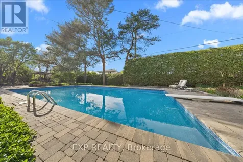899 Dresden Crescent Ottawa ON K2B 5H8