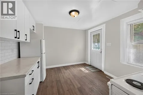6 Duke Street Brantford ON N3T 3T3