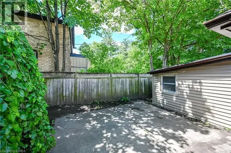 6 Duke Street Brantford ON N3T 3T3