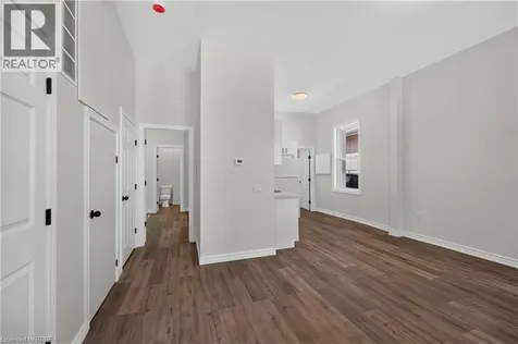 6 Duke Street Brantford ON N3T 3T3