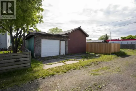 335 Vickers St N Thunder Bay ON P7C 4B1