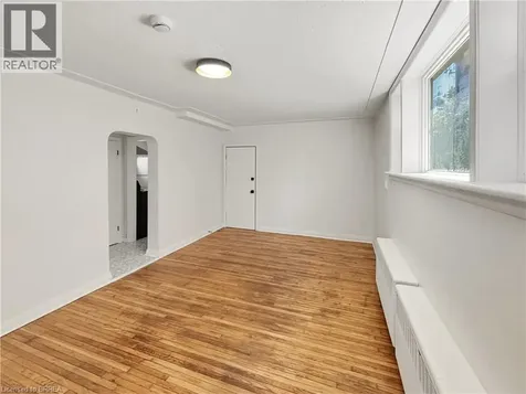 11 Sheridan Street Brantford ON N3T 2P7