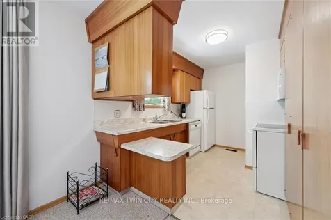 221 Willowdale Avenue Waterloo ON N2J 3M3