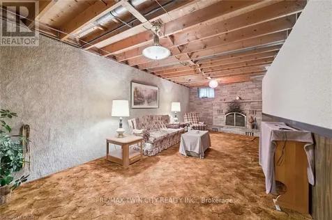 221 Willowdale Avenue Waterloo ON N2J 3M3