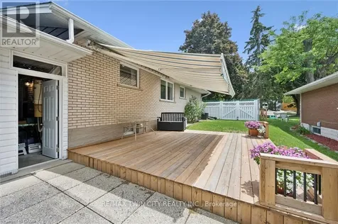221 Willowdale Avenue Waterloo ON N2J 3M3