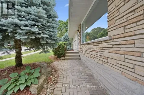 221 Willowdale Avenue Waterloo ON N2J 3M3