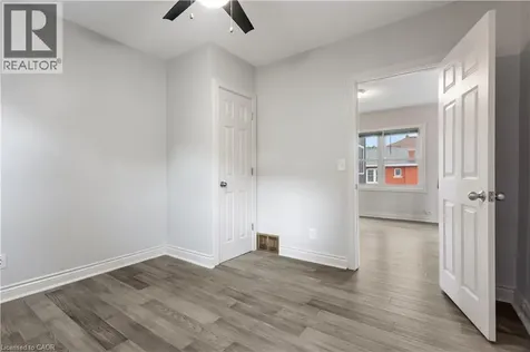 5155 Bridge Street Niagara Falls ON L2E 2T2