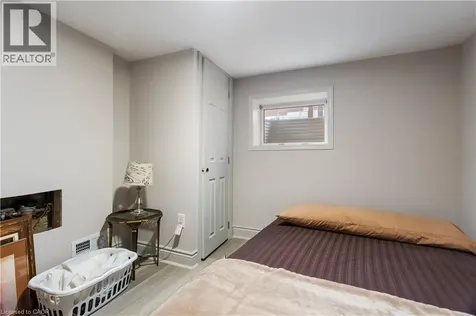 5155 Bridge Street Niagara Falls ON L2E 2T2