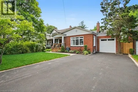 72 Mountain Park Avenue Hamilton ON L9A 1A3