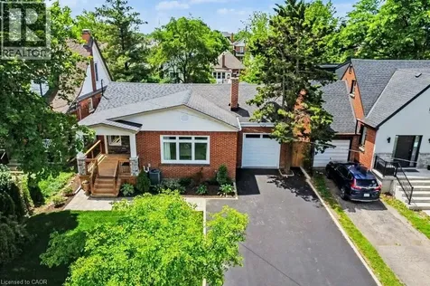 72 Mountain Park Avenue Hamilton ON L9A 1A3