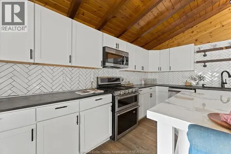 285 Belleperche Place Windsor ON N8S 3B6